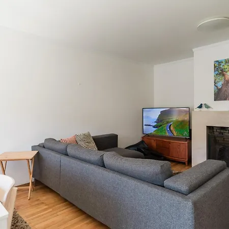 Beach&golf - Ecohost - T2 Com Estacionamento, Perto Da E Golf Em Nova De Gaia Appartement